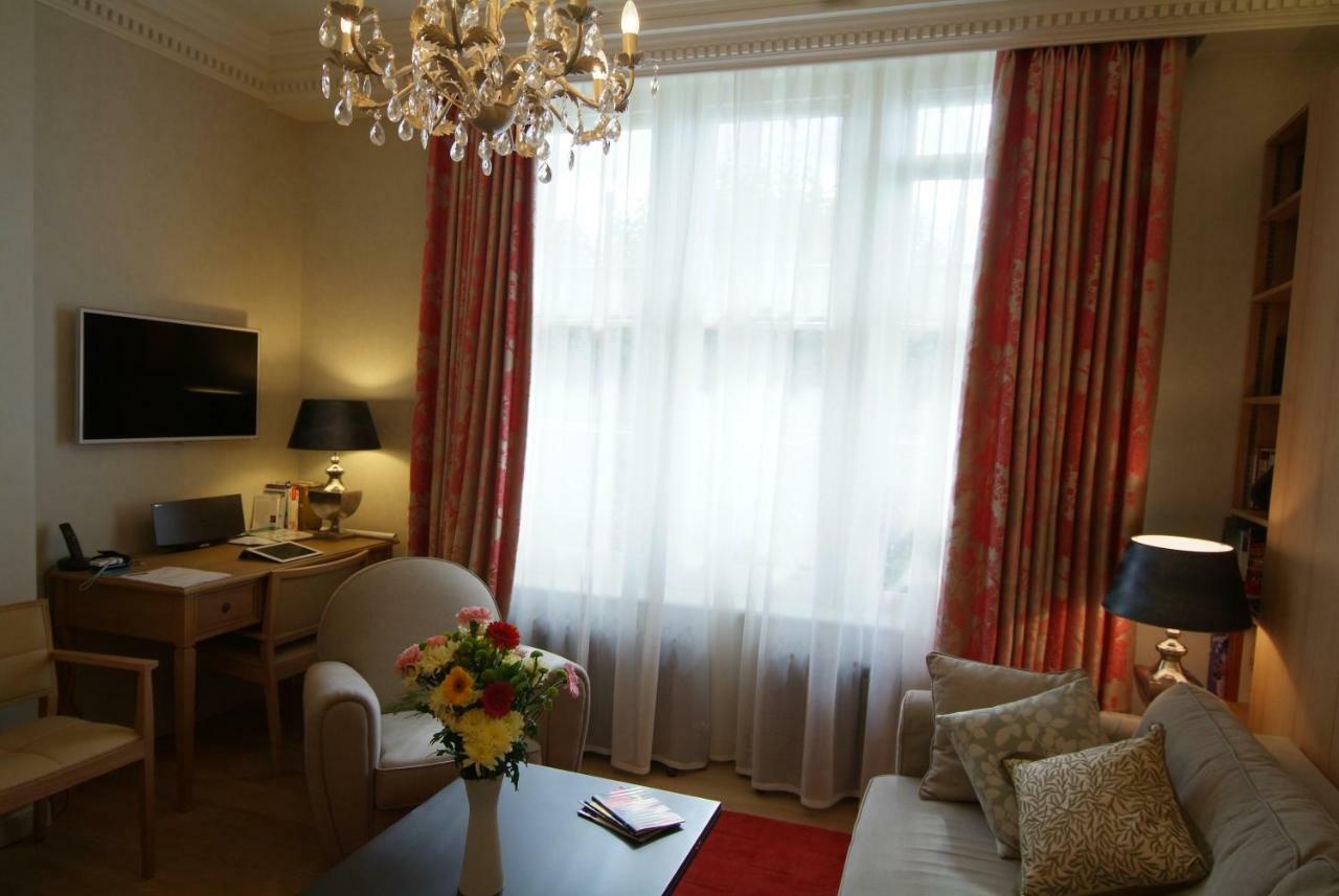 Chelsea: Exceptional 1Br W/Views Of The River Thames & Battersea Park Apartment Londra Exterior foto
